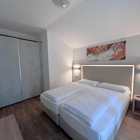 Hotel apartamentowy Roemerschlucht 3*