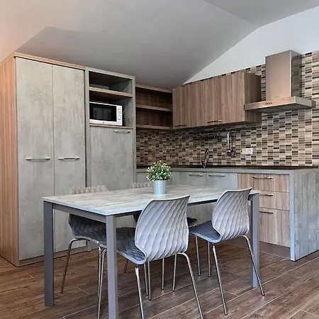 アパートホテル Roemerschlucht フェルデン・アム・ヴェルターゼー