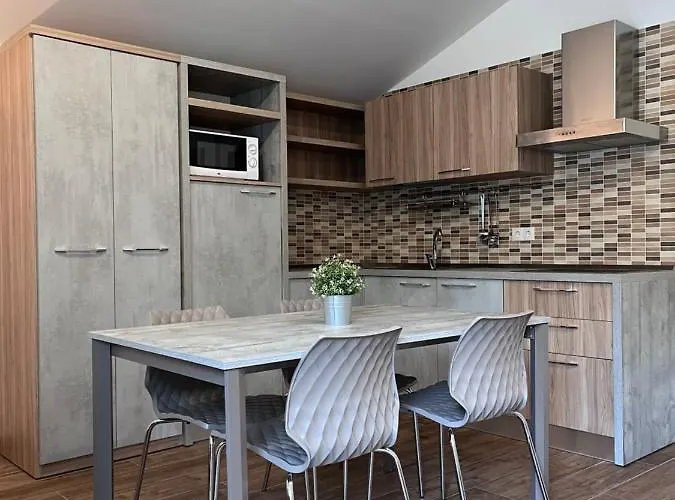 Apartmanhotel Roemerschlucht Velden am Wörthersee